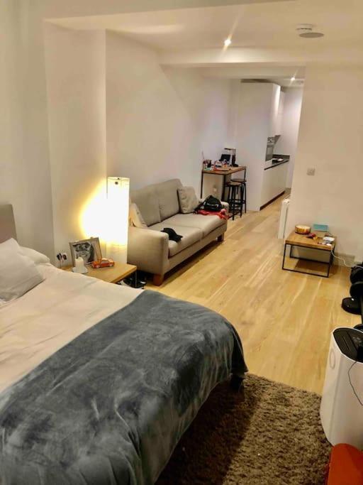 伦敦Cheviot House公寓 外观 照片